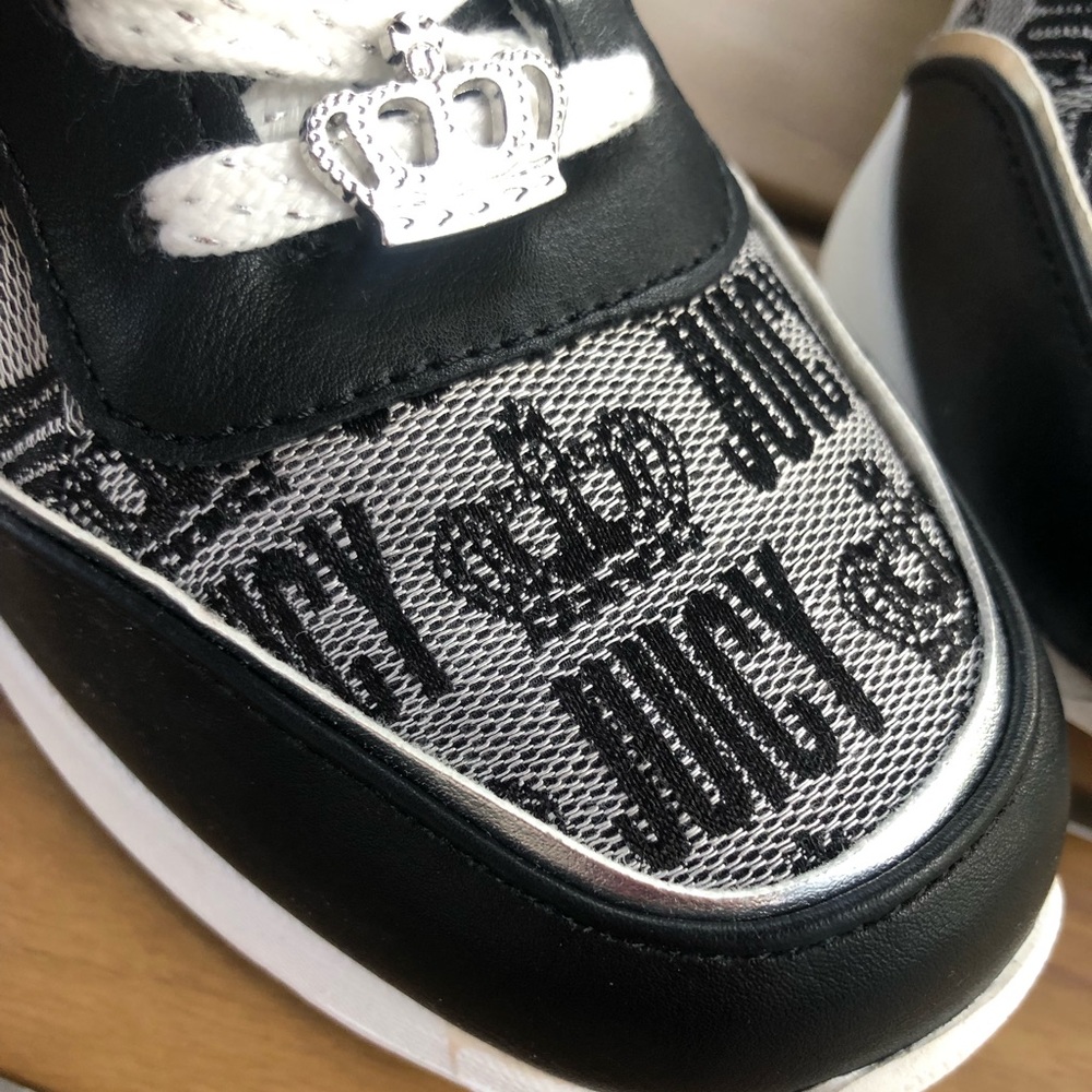 Juicy couture tennis shoes